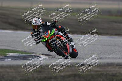 media/Nov-29-2025-TrackDaz (Sat) [[10ae2d9bce]]/B Group/Session 3 (Outside Grapevine)/